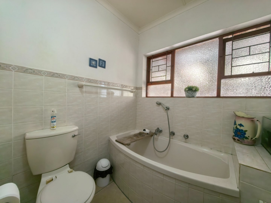 4 Bedroom Property for Sale in Heather Park Western Cape